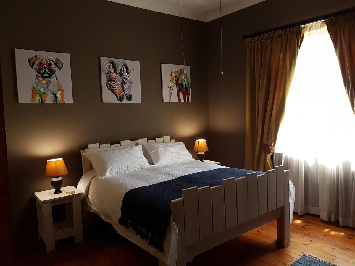 86 On Langenhoven Bed & Breakfast Oudtshoorn Kültér fotó